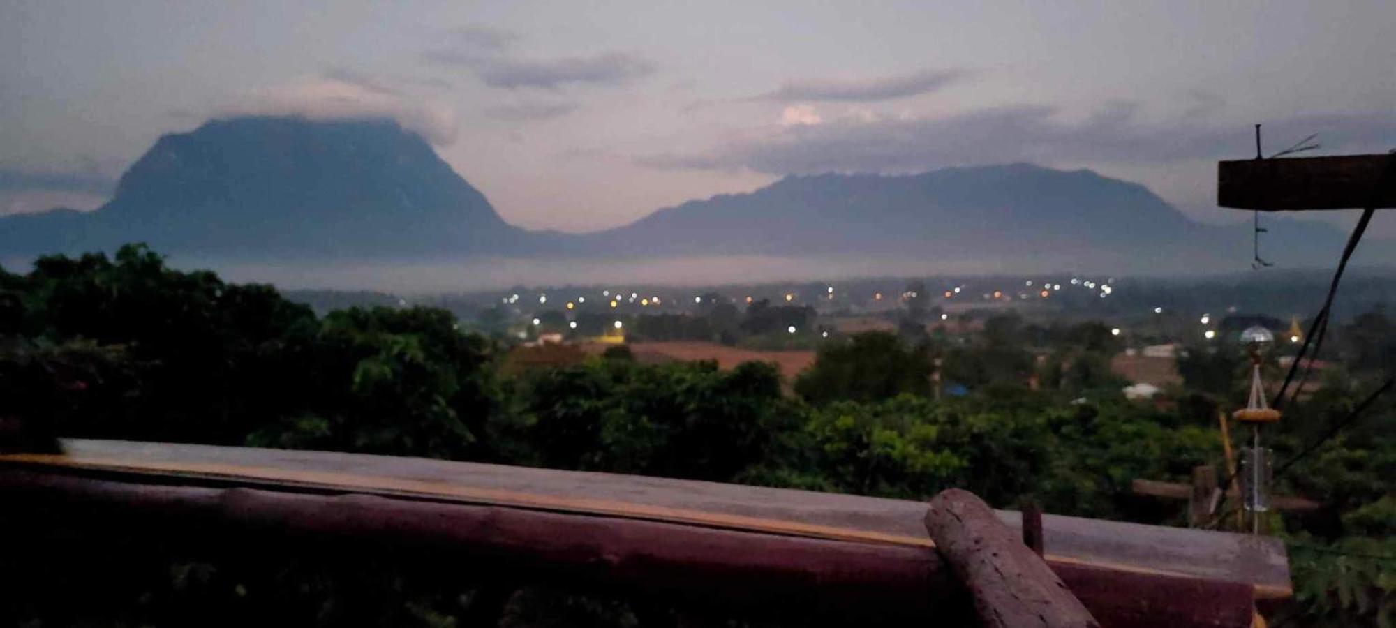 Baan 2 Dao Farmstay Chiang Dao Exteriér fotografie